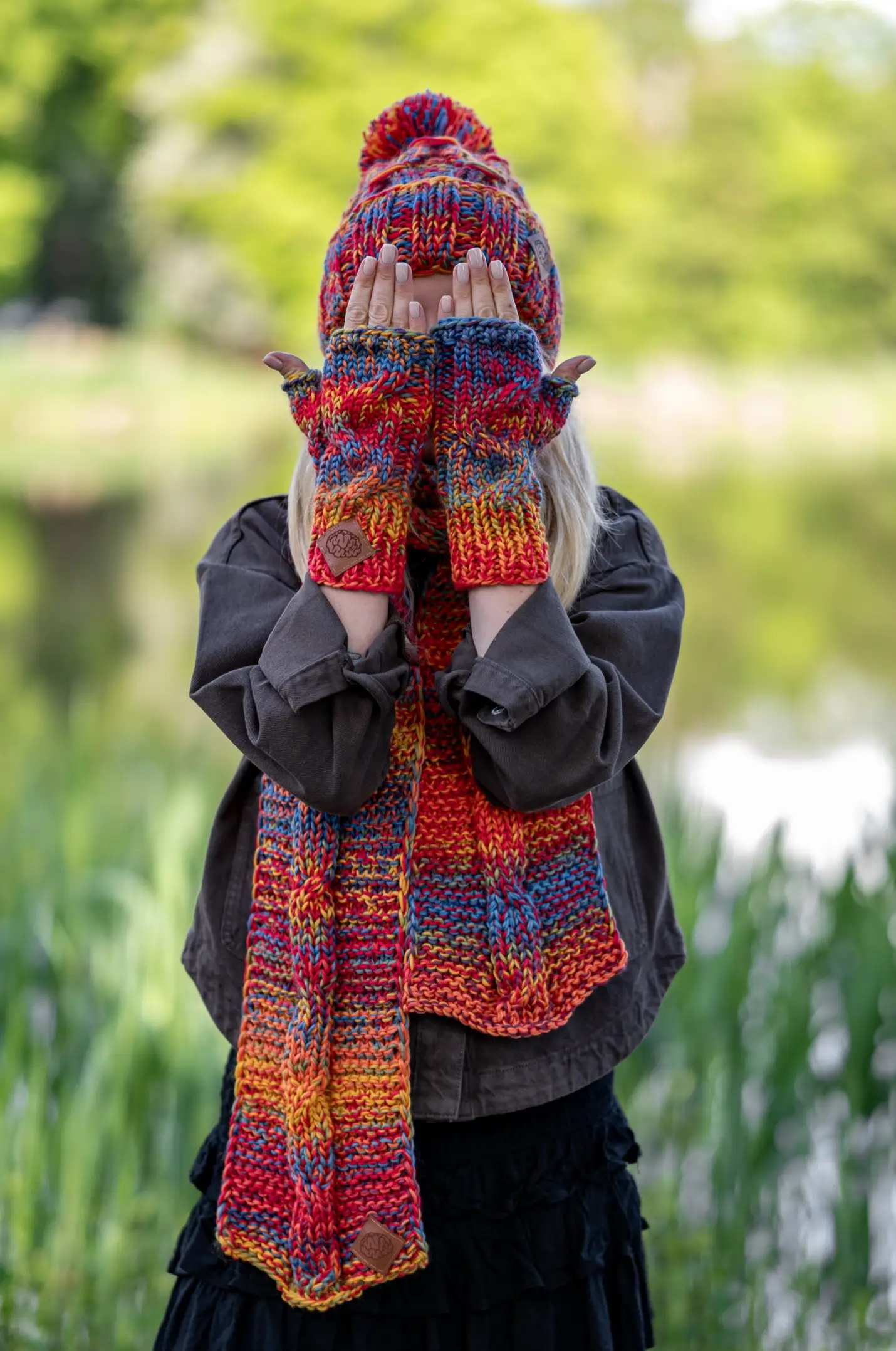 Mitenki MERINO ,,Przygaszone Czerwienie" 28 damskie mitenki merino