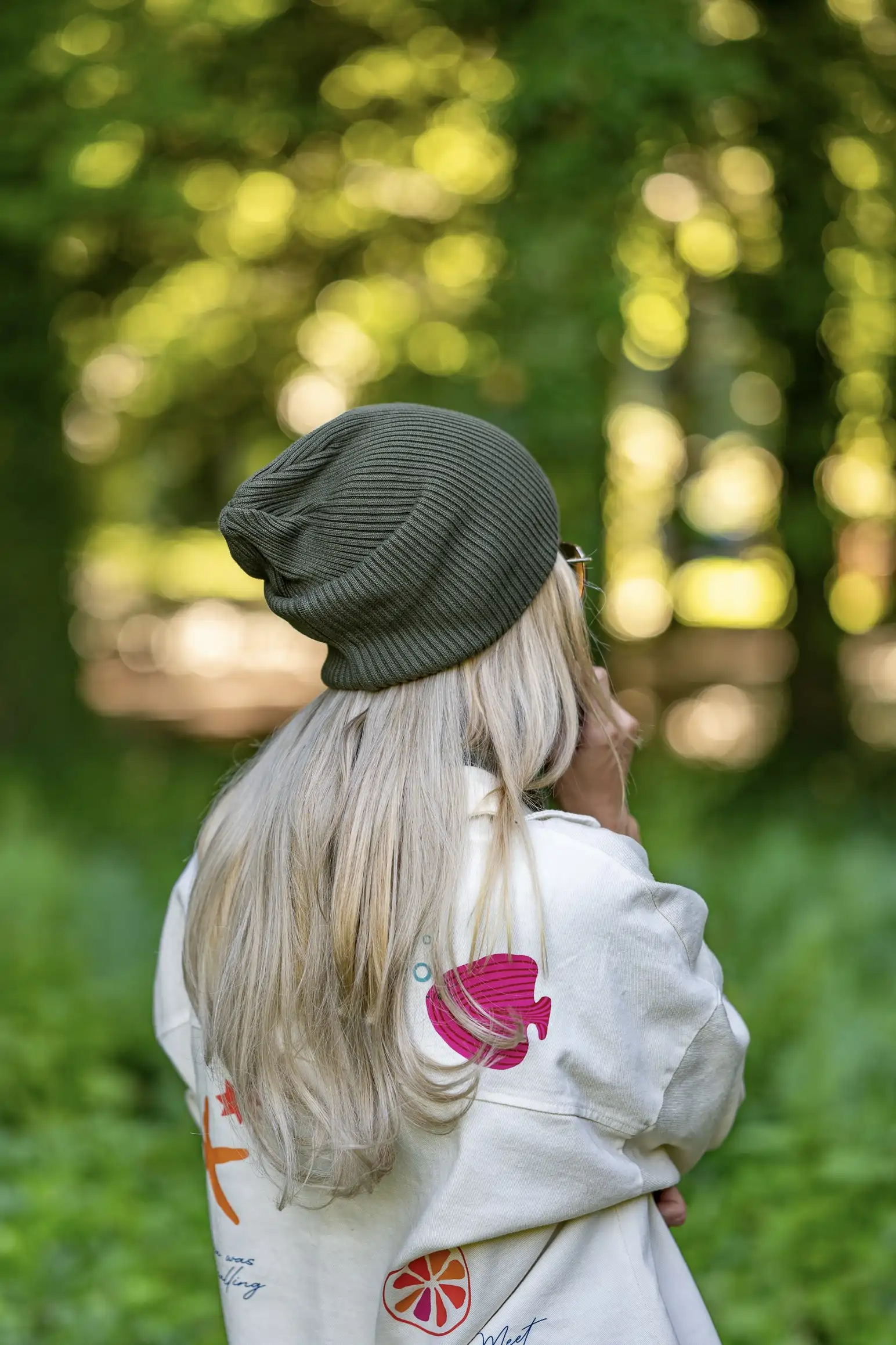 Bawełniana czapka wiosenna logo ekoskórka "Khaki Ciemny Zielony" 156 luzna bawelniana czapka 1