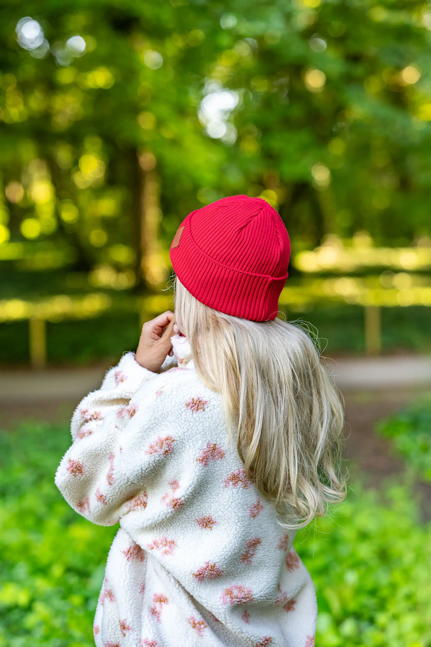 Bawełniana czapka beanie logo ekoskórka "Czerwony" 75 modna czapka beanie