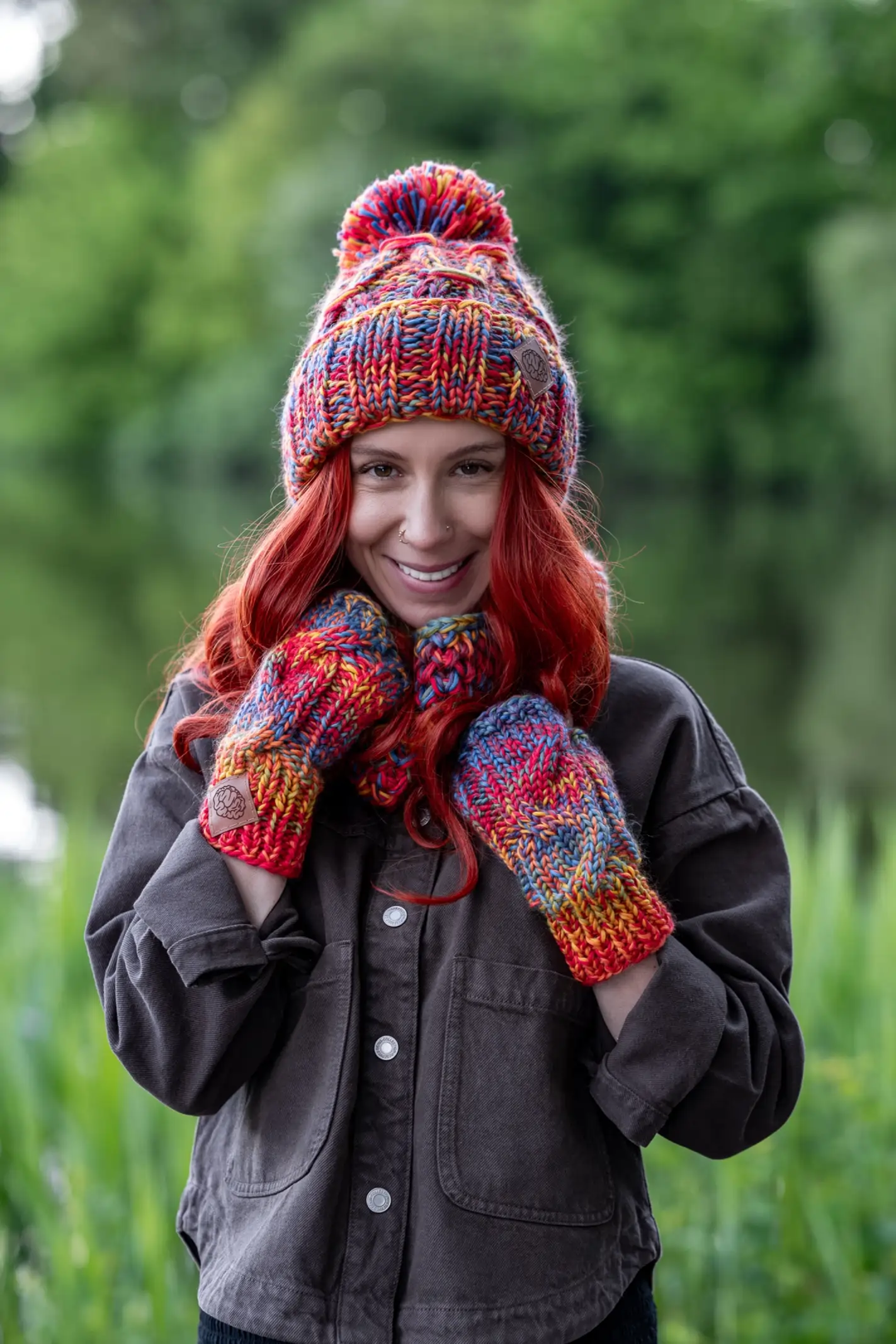 Czapka MERINO 100% Euforia "Przygaszone Czerwienie" 166 ręcznie robiona czapka merino