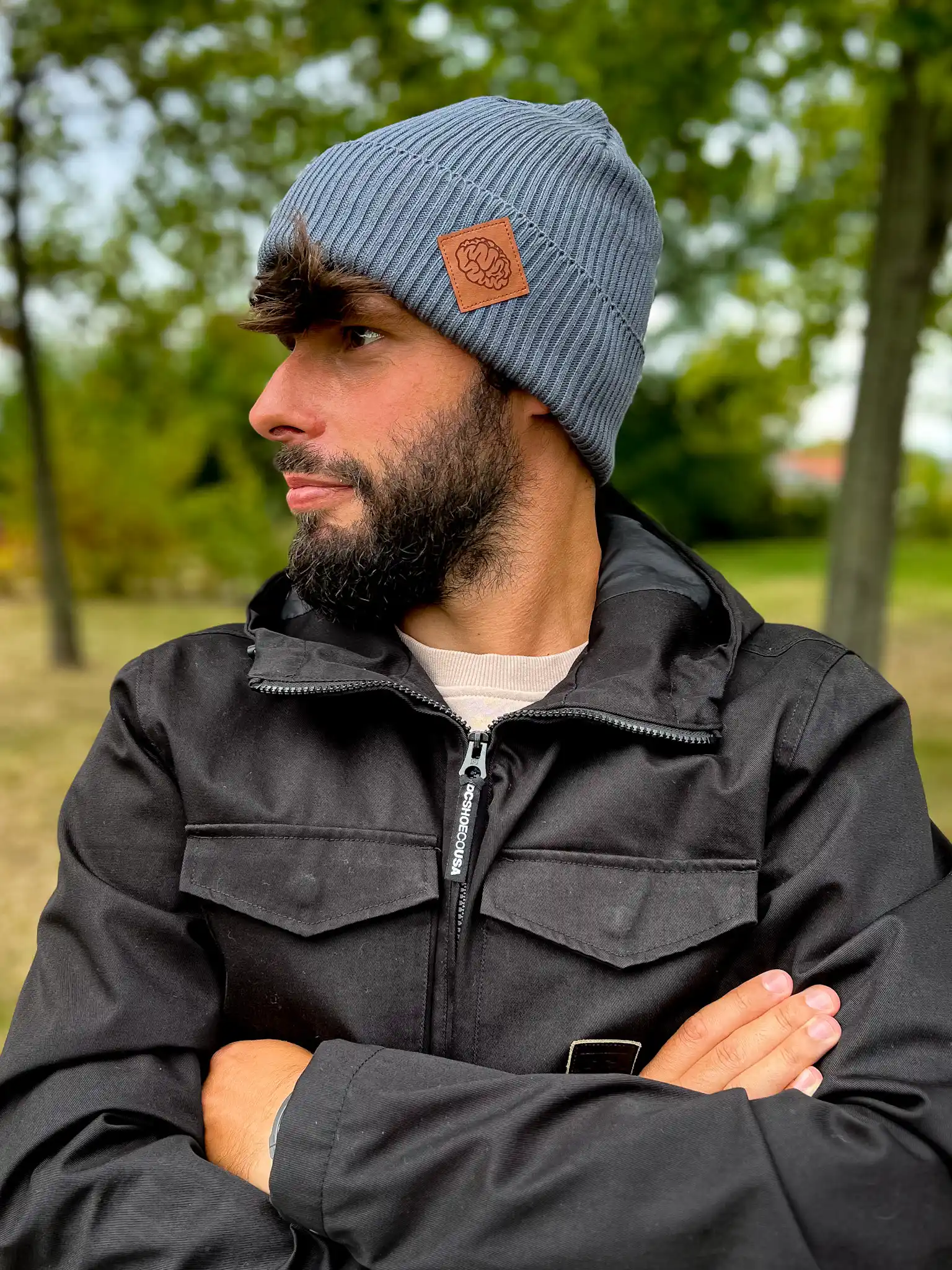 Męska bawełniana czapka beanie logo ekoskórka "Ciemny szary" 188 Wygodna jesienna czapka męska