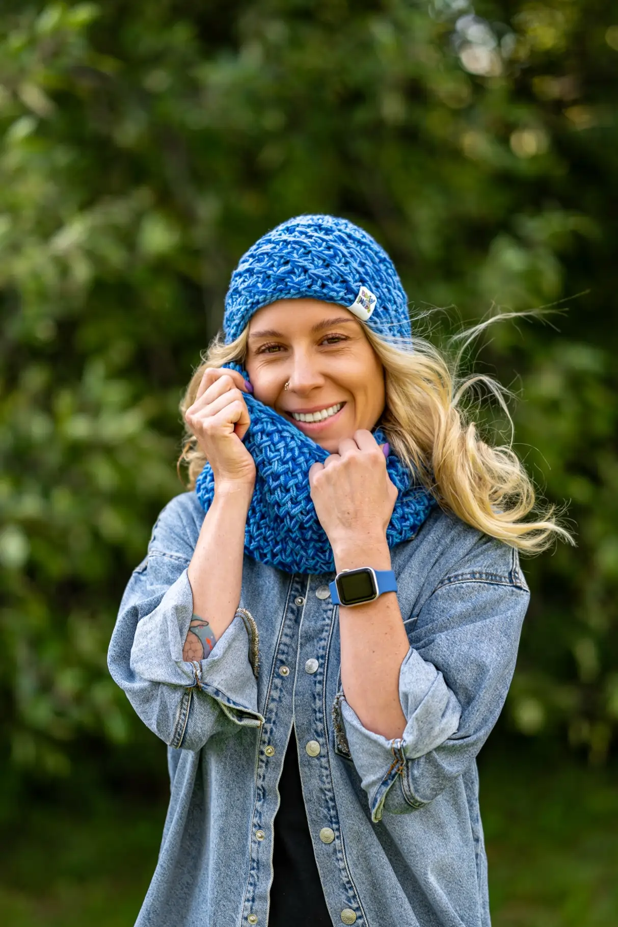 Czapka MERINO 100% ,,Niebieskości" HOPE + podszewka BAWEŁNA 80 czapka bez pompona