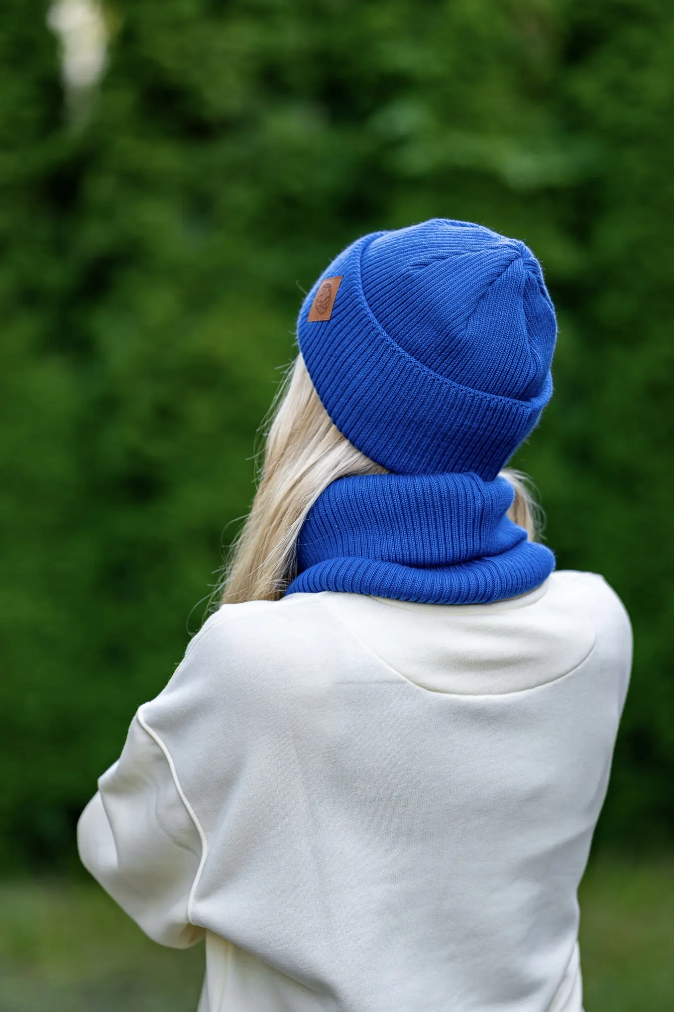 MERINO czapka beanie logo ekoskórka "Niebieski Kobalt" 55 czapka całoroczna damska merino