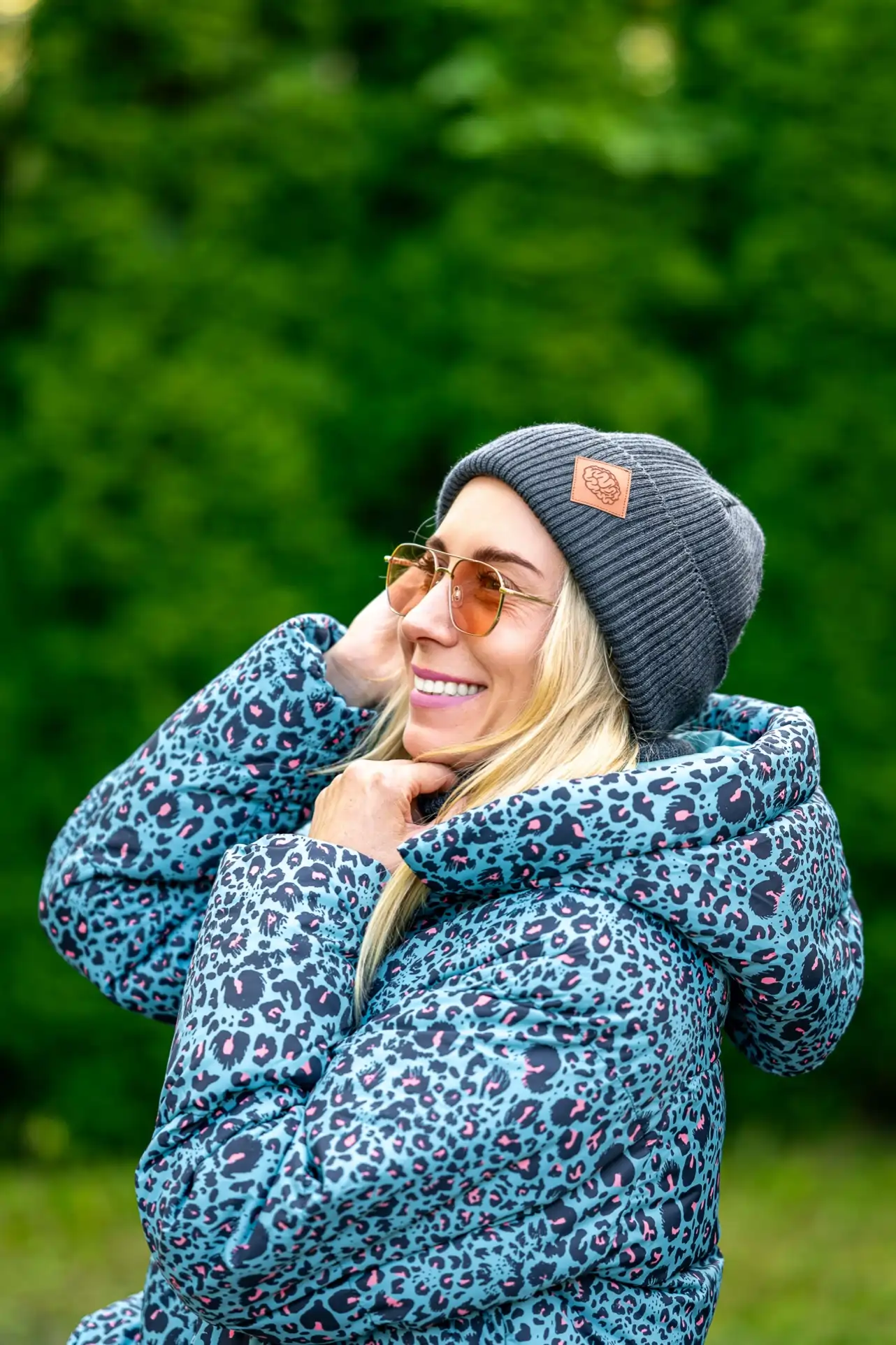 Czapka beanie MERINO logo ekoskórka "Ciemny Szary" 26 czapka merino beanie