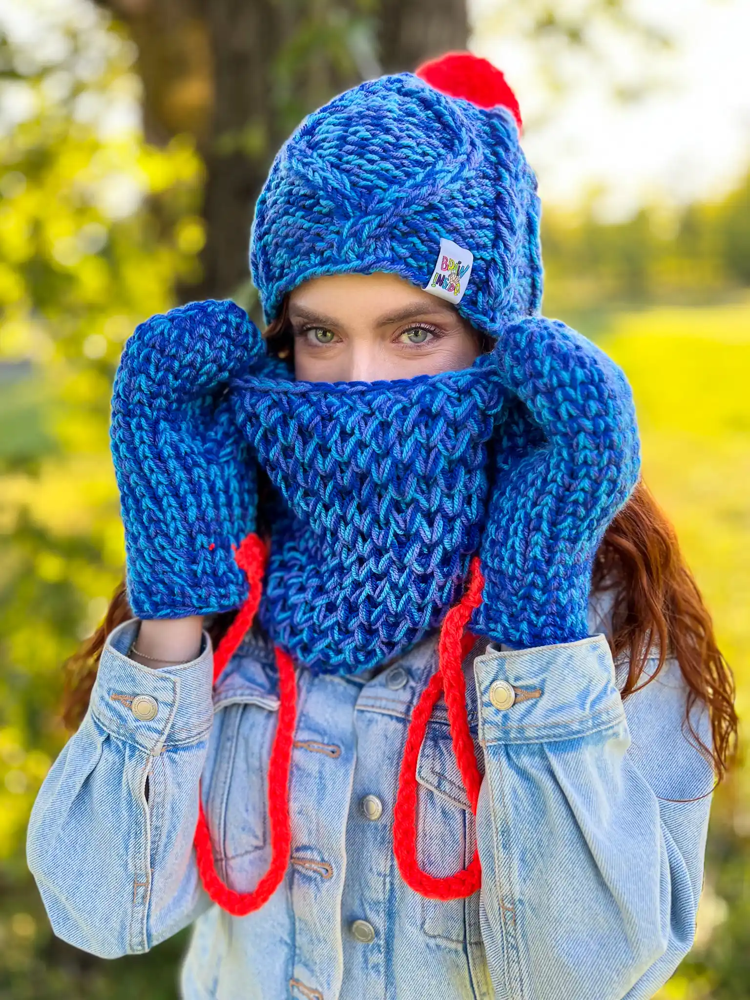 Rękawiczki MERINO 66% ,,Niebieskości" 29 niebieskie rekawiczki na sznureczku