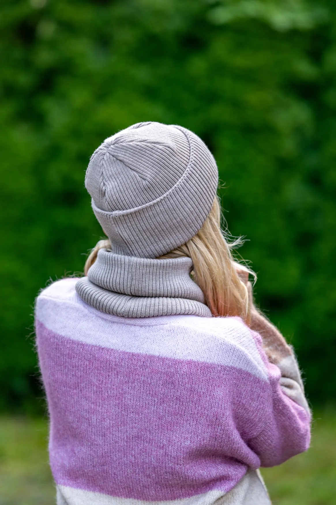 MERINO czapka beanie logo kolorowe "Beż" 161 beżowa czapka do płaszcza
