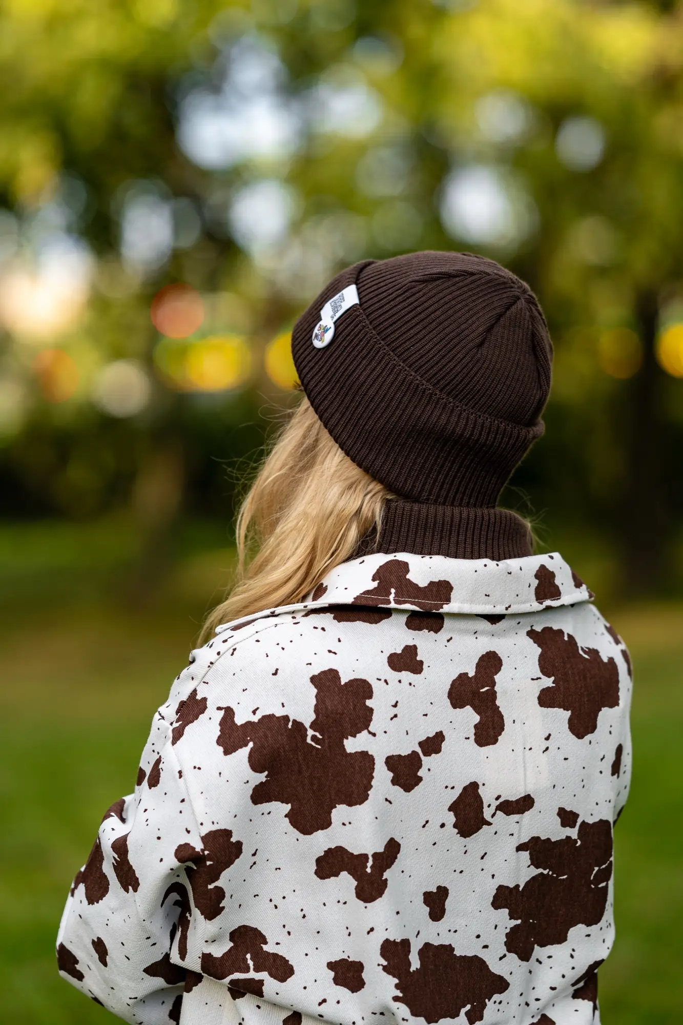 MERINO czapka wywijana logo kolorowe "Brąz" 168 czapka merino na zimę