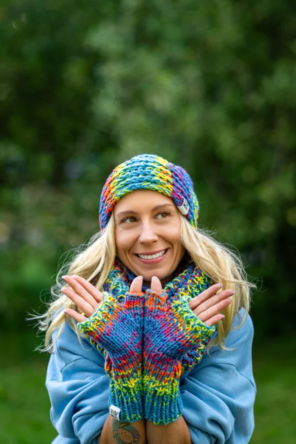 Mitenki MERINO 50% ,,Tęcza Błękit" 10 młodzieżowe rękawiczki merino